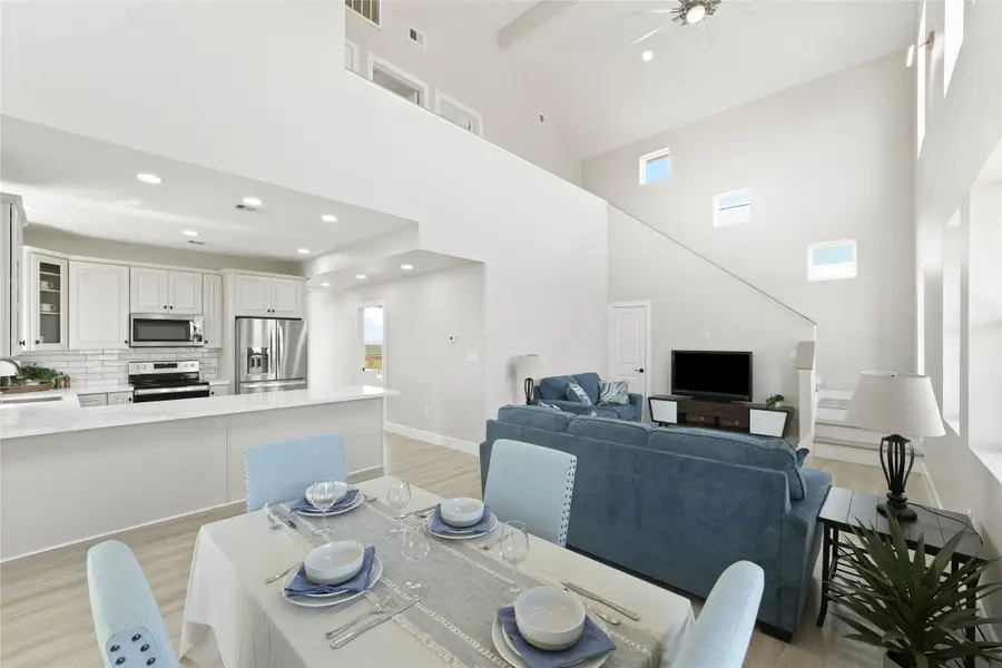 230 Bay Avenue, Surfside Beach, TX 77541 - Image #3