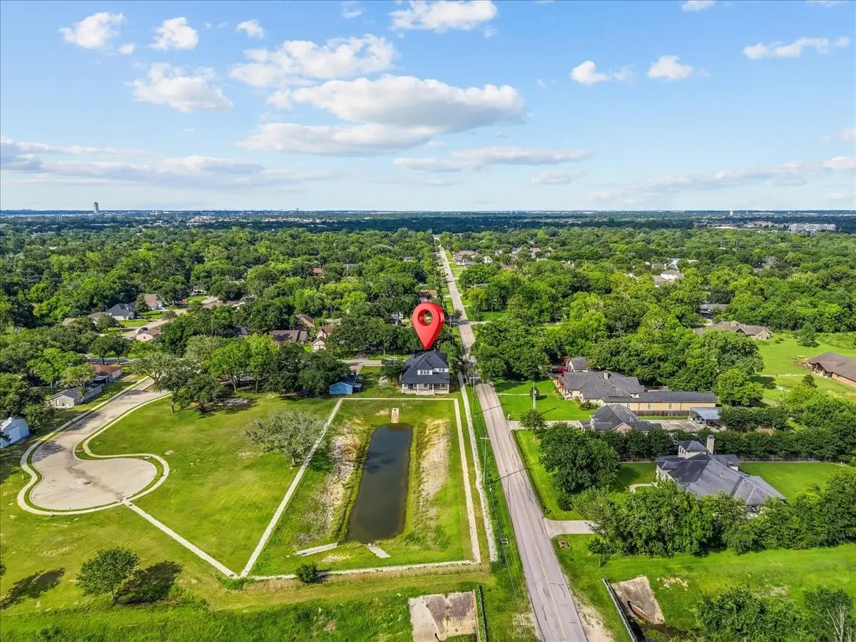 721 S Kansas Avenue, League City, TX 77573 - #1