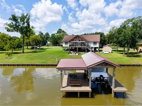 84 Lake View Drive, Huntsville, TX 77320