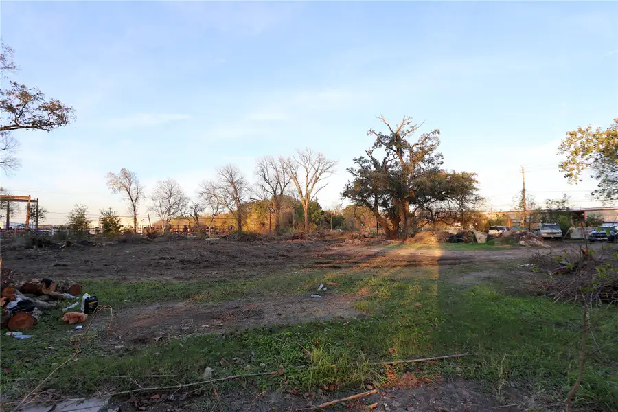 5822 Almeda Genoa Road, Houston, TX 77048 - #2