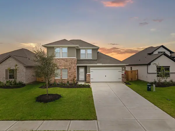 1934 Stargazer Lane, Angleton, TX 77515
