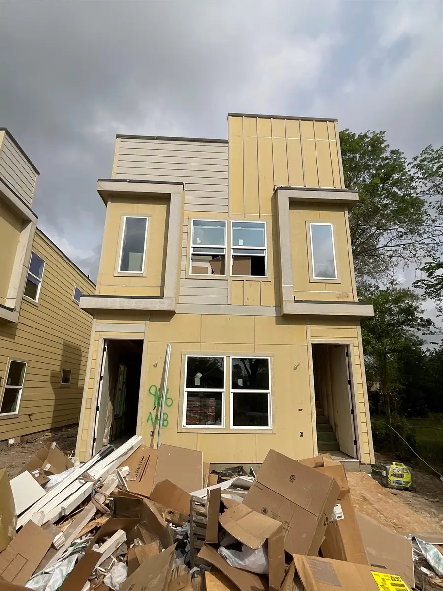 966 & 968 South Lane #A & B, Houston, TX 77088 - #3