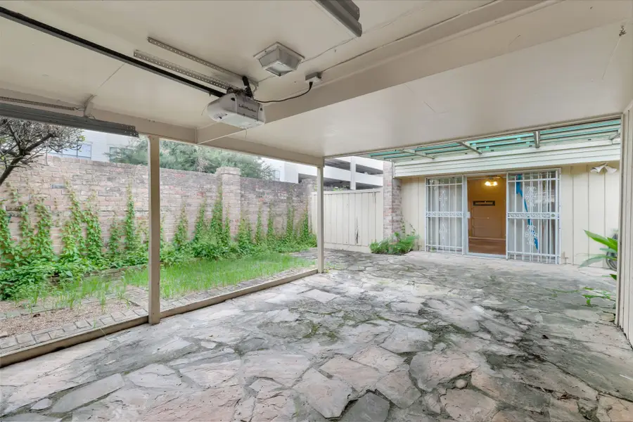 6350 Briar Rose Drive #185, Houston, TX 77057 - Image #2