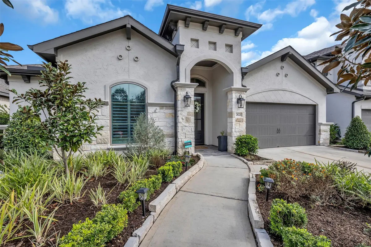 28225 Woodland Bend Way, Spring, TX 77386 - Image #1