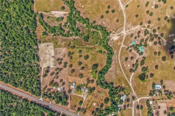 5917 Highway 30, Anderson, TX 77830