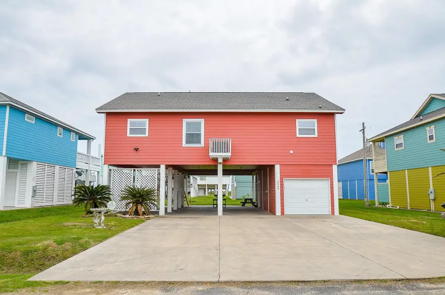 3346 Pirates Cove, Crystal Beach, TX 77650 - #2