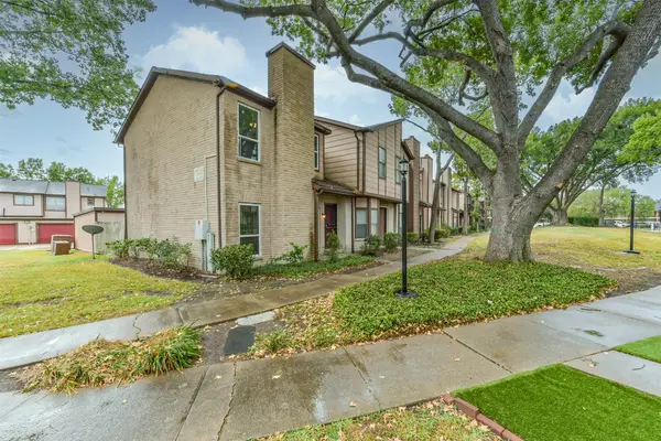 12500 Brookglade Circle #172, Houston, TX 77099