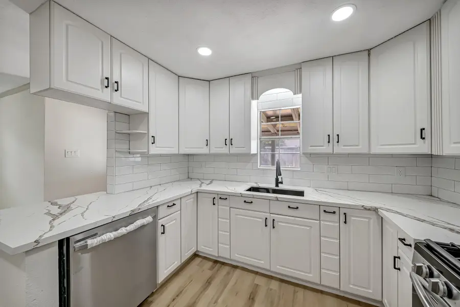 6638 Thornwall Street, Houston, TX 77092 - #3