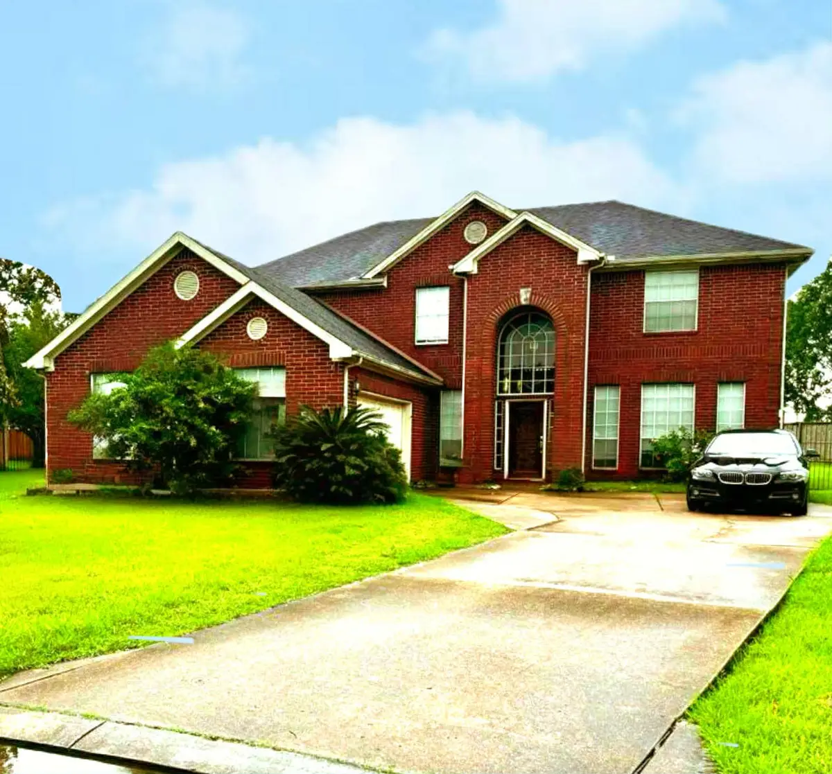 515 Silver Leaf Court, Pearland, TX 77584 - Image #1