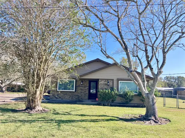 3807 Wade Street, Santa Fe, TX 77510