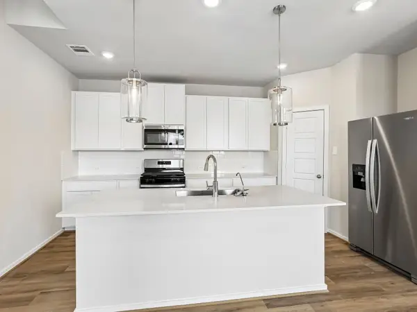 31102 Amalfi Cliff Drive, Huffman, TX 77336