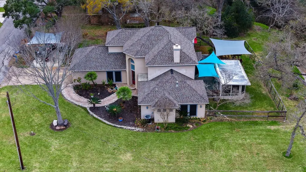 527 S Ohio Avenue, La Porte, TX 77571 - #1