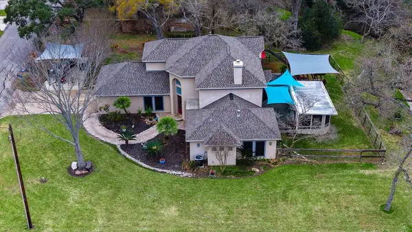 527 S Ohio Avenue, La Porte, TX 77571