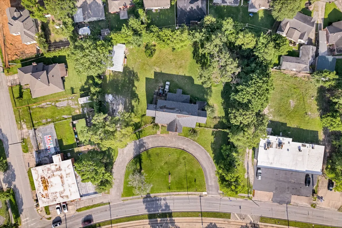 5151 Martin Luther King Boulevard, Houston, TX 77021 - Image #1