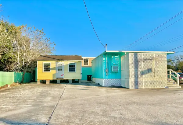 927 27th Street, Dickinson, TX 77539