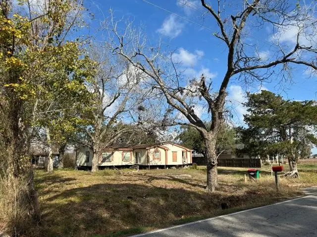 418 W Archer Road, Baytown, TX 77521 - Image #3