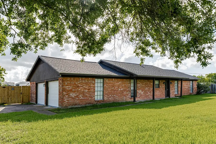 2006 Jones Road, Freeport, TX 77541 - #2