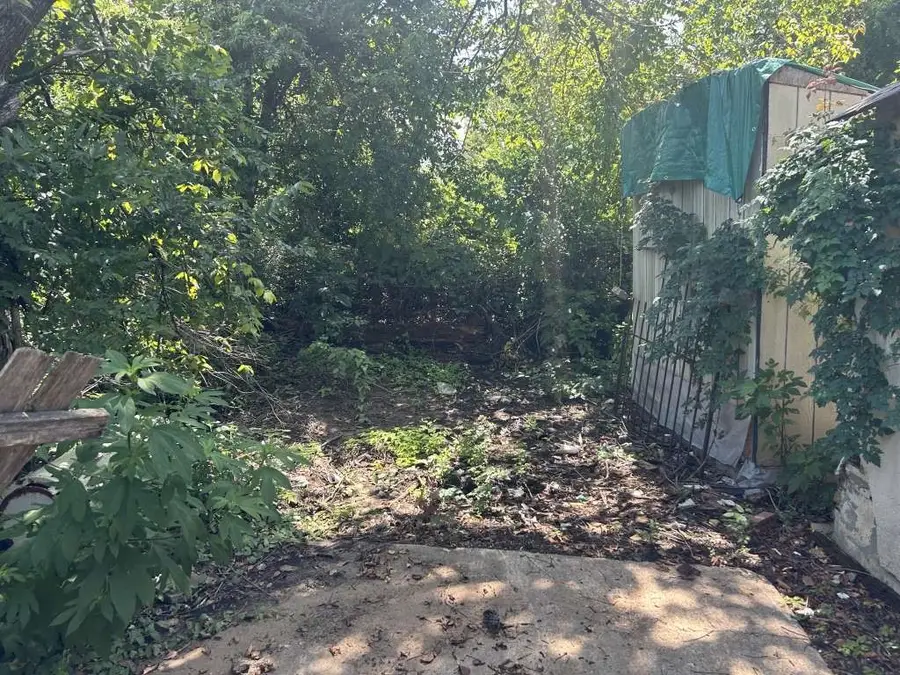 305 W End Street, Terrell, TX 75160 - Image #2