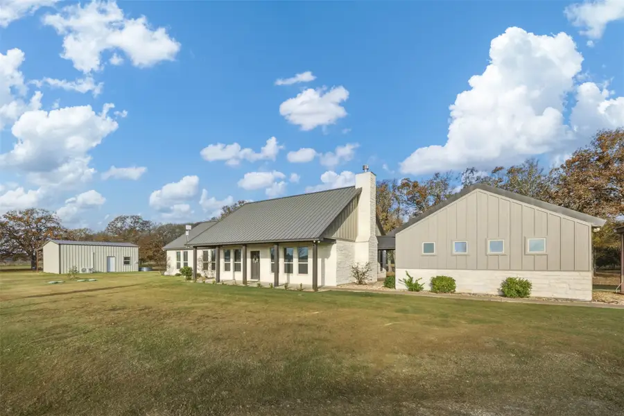 2324 County Road 353, Gause, TX 77857 - Image #3