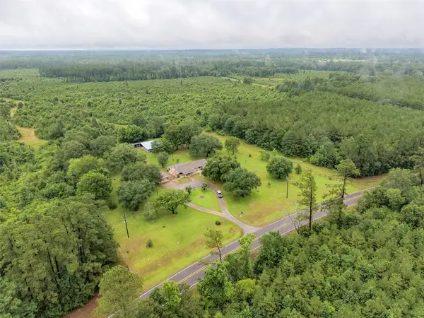 700 Fm 2693 Road W, New Waverly, TX 77358