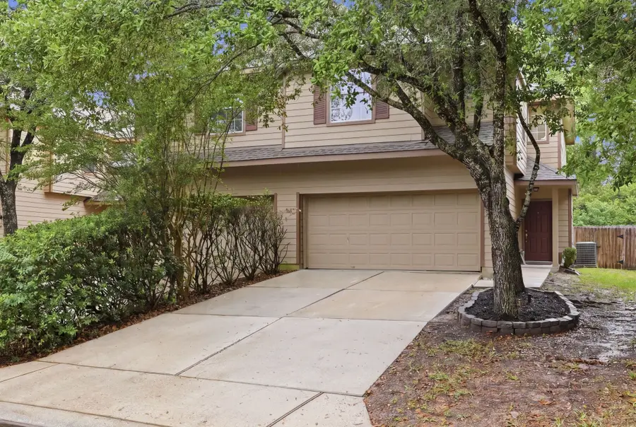 71 S Burberry Park Circle, The Woodlands, TX 77382 - #3