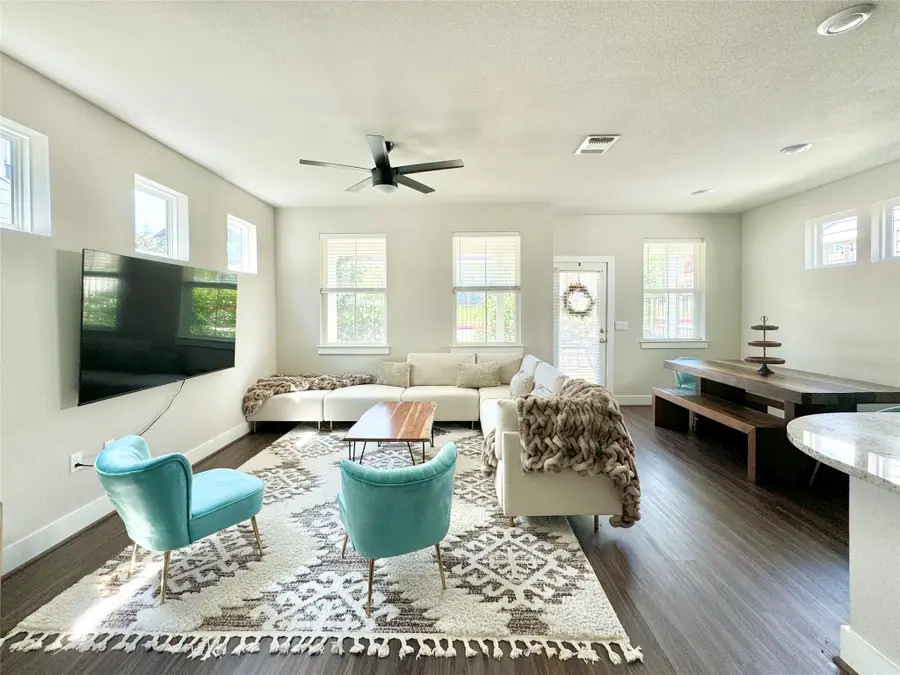 7103 Silver Star Lane #60, Austin, TX 78744 - Image #3