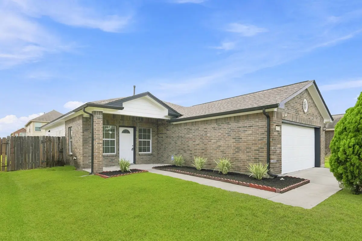 10702 Jordan Heights Drive, Houston, TX 77016 - #1