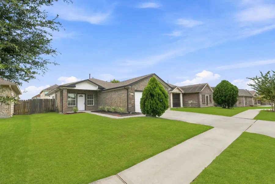 10702 Jordan Heights Drive, Houston, TX 77016 - #2