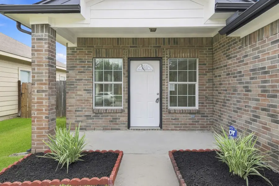 10702 Jordan Heights Drive, Houston, TX 77016 - #3
