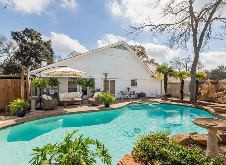 2006 Carriage Court, Richmond, TX 77406 - #2