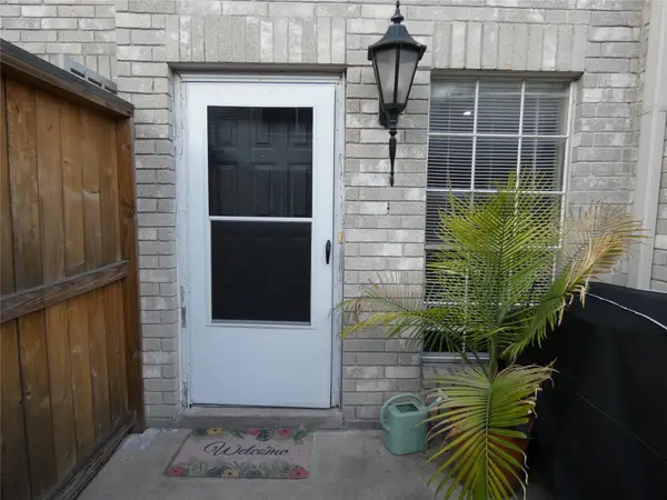 3780 Tanglewilde Street #608, Houston, TX 77063