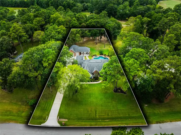 10635 Clubhouse Circle, Magnolia, TX 77354