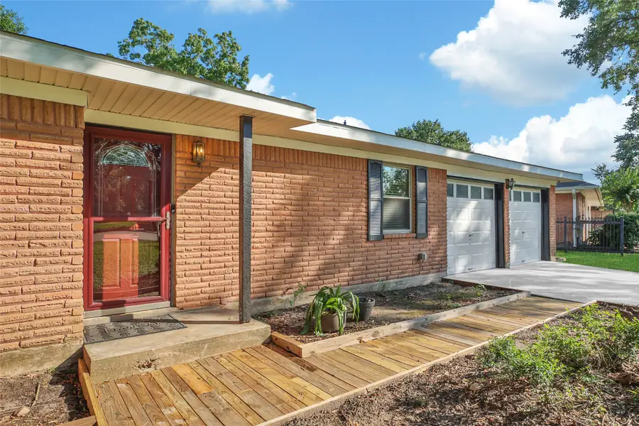 1711 Pecan Lane, Stafford, TX 77477 - #3