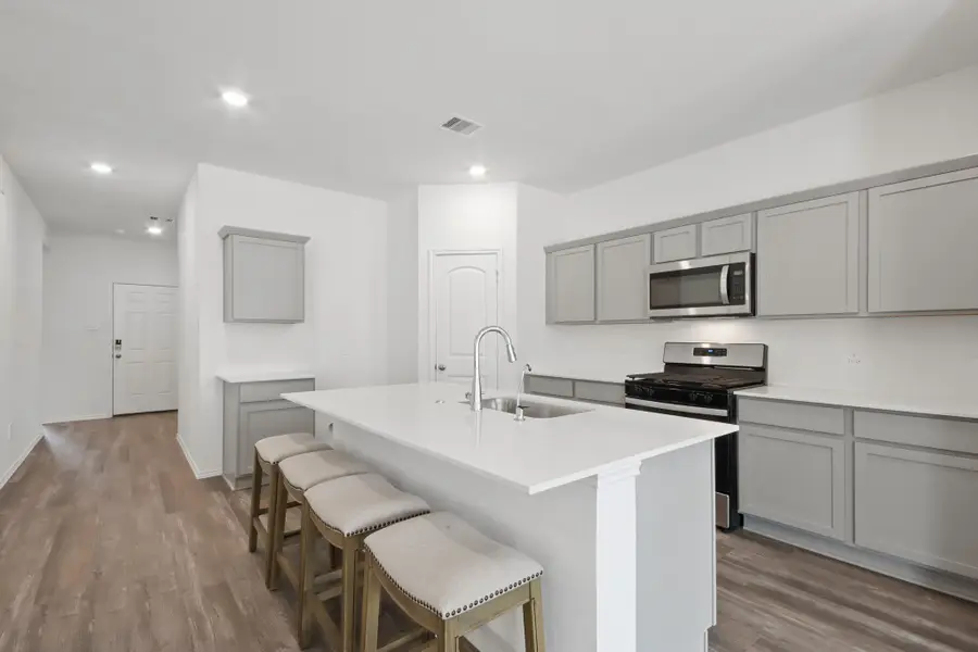 27732 Woodglen Mews, Magnolia, TX 77355 - Image #2