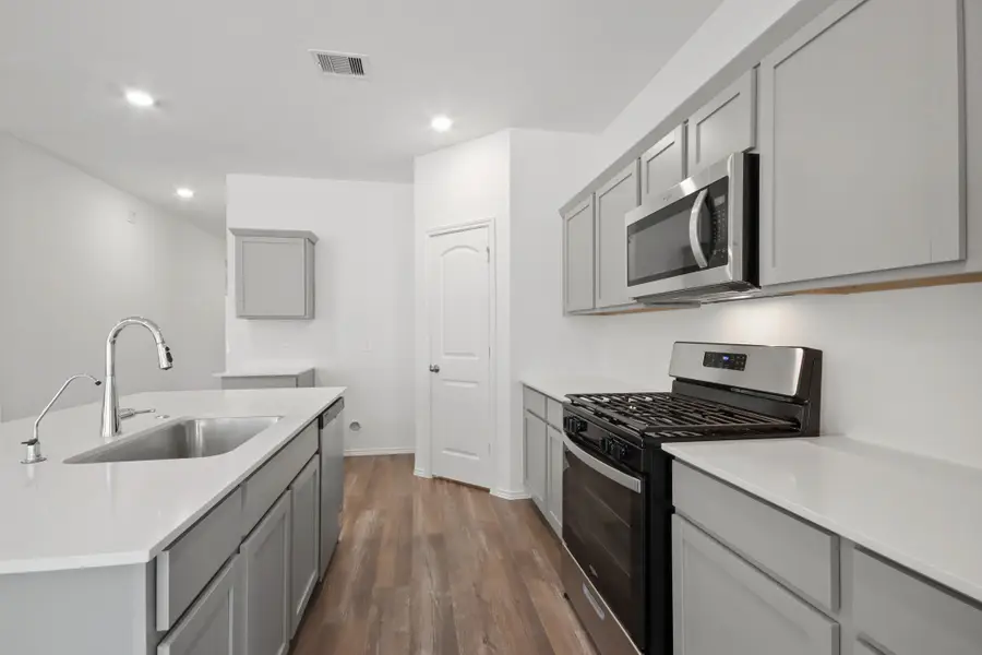 27732 Woodglen Mews, Magnolia, TX 77355 - Image #3