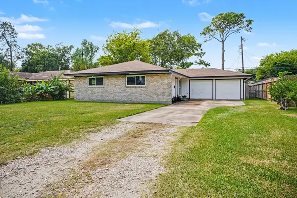 1317 N Natchez Drive, Texas City, TX 77591