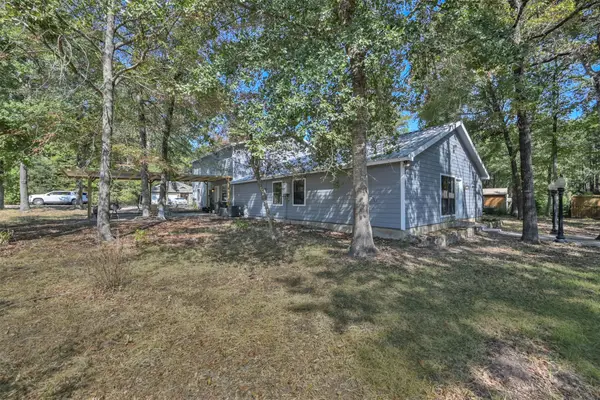 15876 Pecan Drive, Montgomery, TX 77356