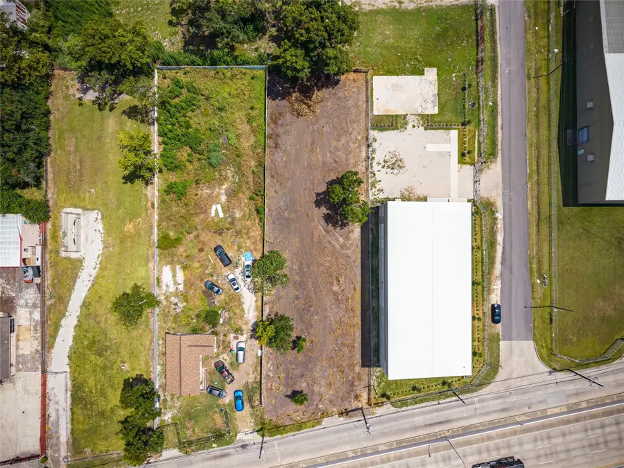 9910 E Hardy Road, Houston, TX 77093 - Image #3