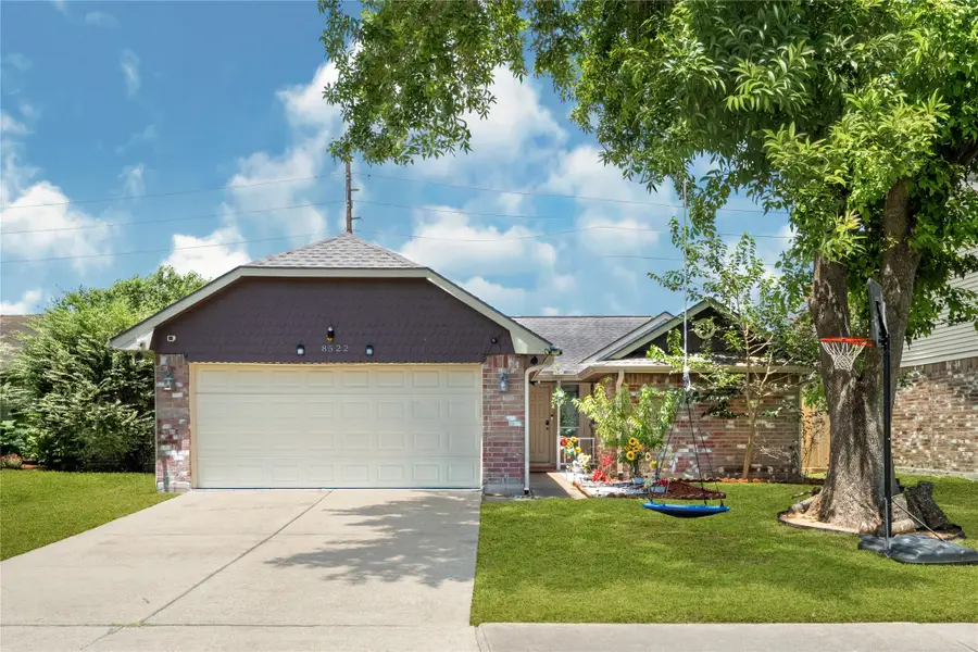 8522 Grand Knolls Drive, Houston, TX 77083 - #3