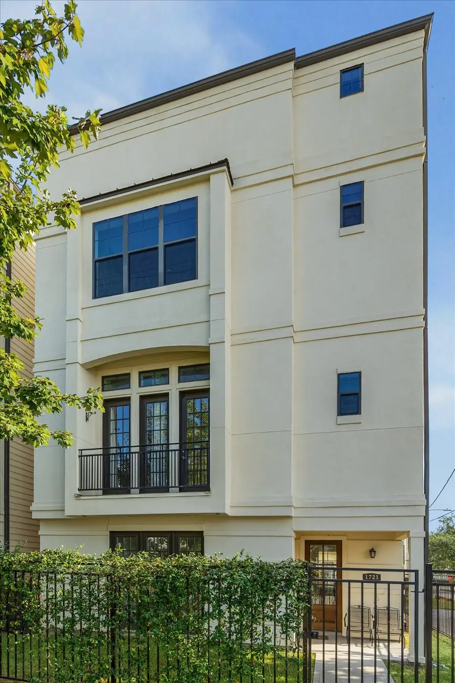 1721 Shearn Street, Houston, TX 77007 - Image #2