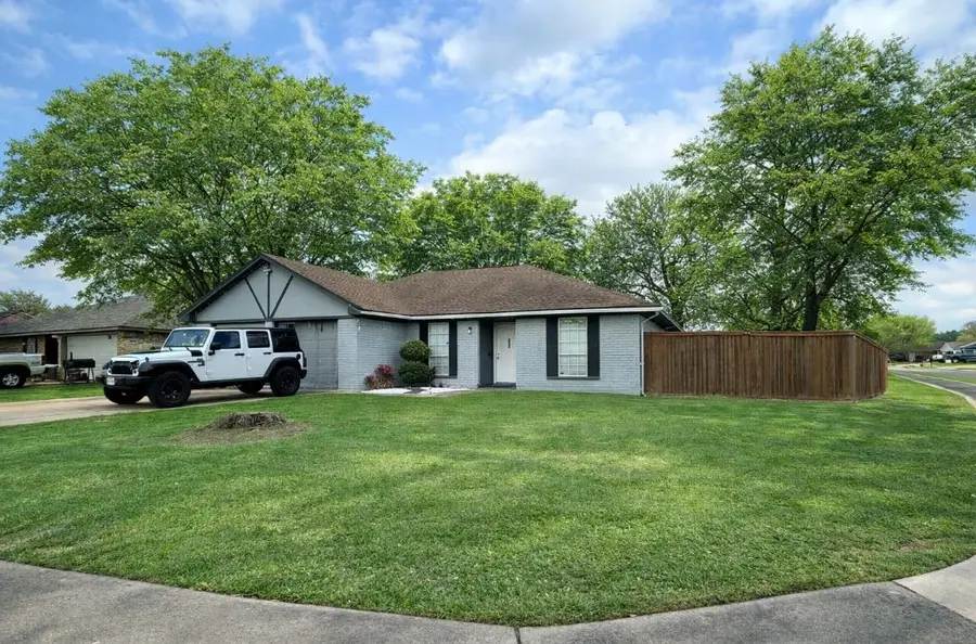 249 Corkwood, Lake Jackson, TX 77566 - #2