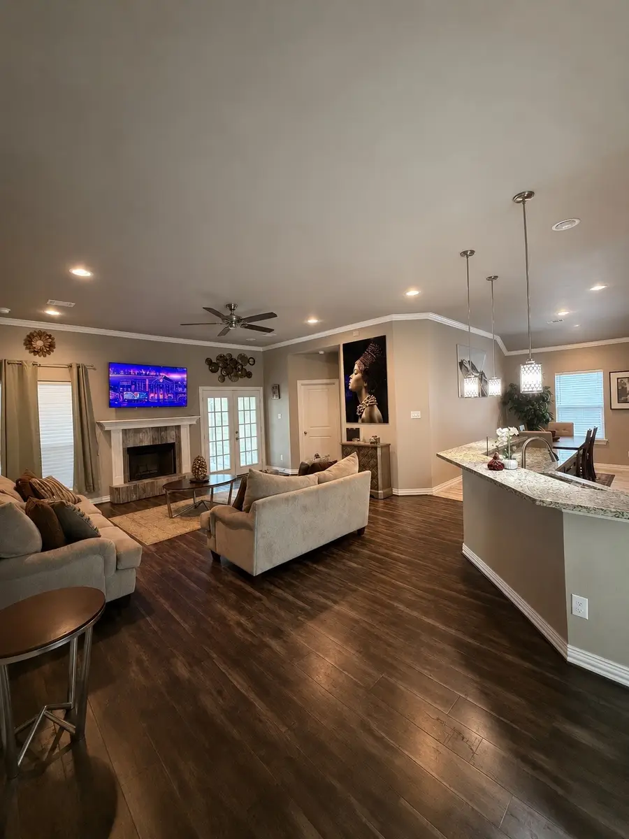 8150 Sharondale Drive, Houston, TX 77033 - #2