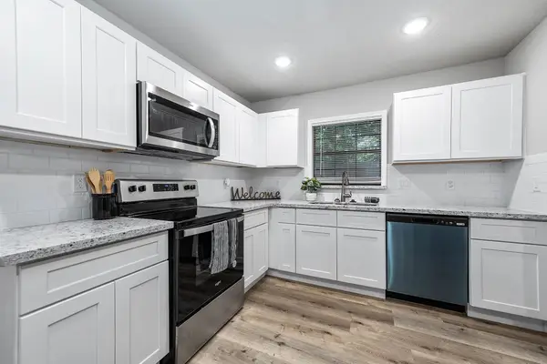 709 E Gulf Street, Baytown, TX 77520