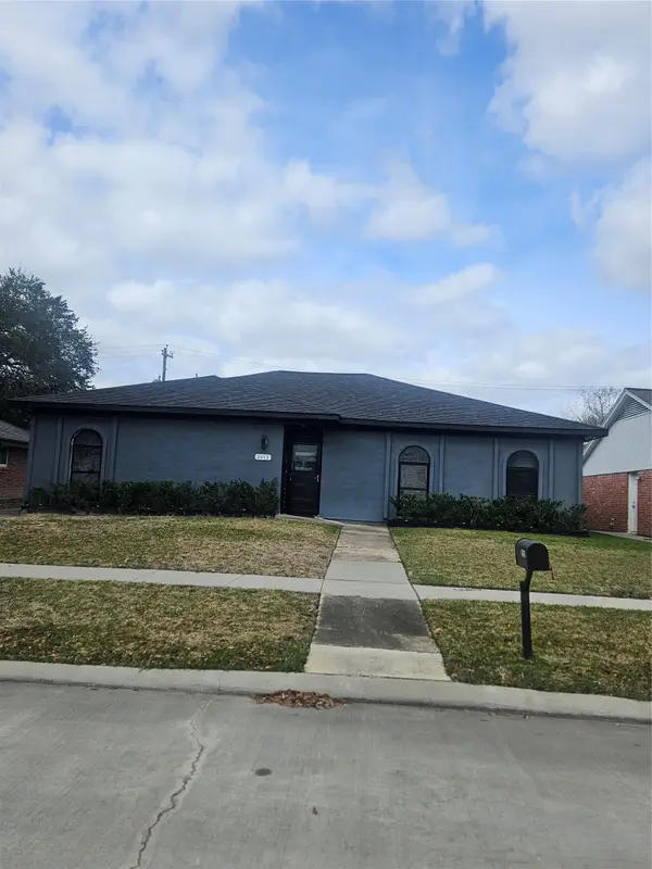 2012 Sunset Court N, League City, TX 77573