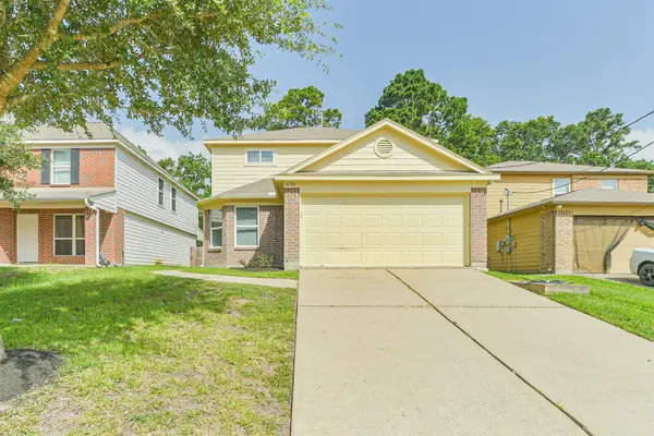 16726 Warbler Drive, Conroe, TX 77385