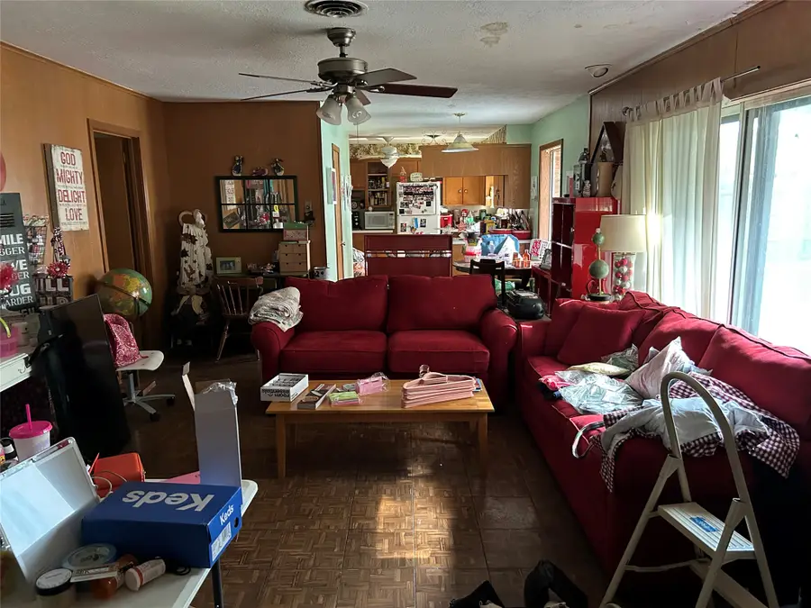 1801 Zapp Lane, Pasadena, TX 77502 - #2