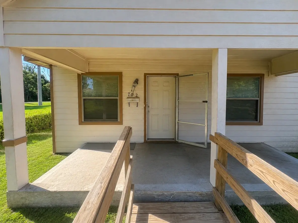 7612 E Magnolia Street, Houston, TX 77012 - #1