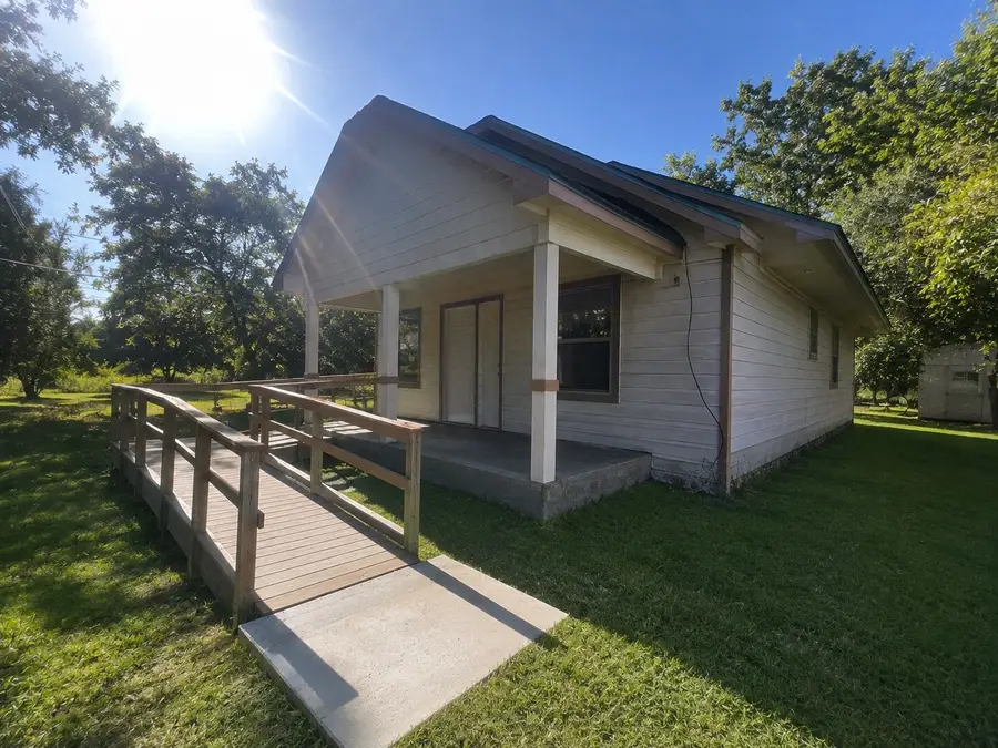 7612 E Magnolia Street, Houston, TX 77012 - #2