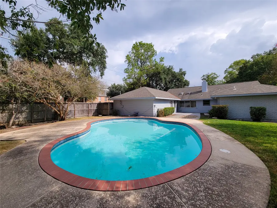 5402 Ariel Street, Houston, TX 77096 - Image #3