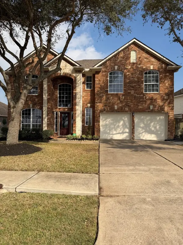 6410 Oxford Lake Drive, Rosenberg, TX 77471